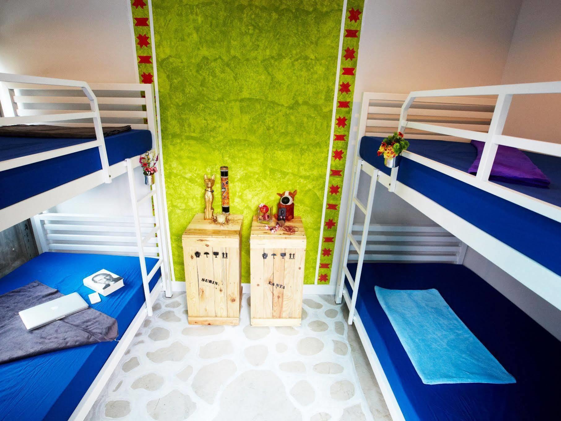 בנגקוק Wh Hostel מראה חיצוני תמונה