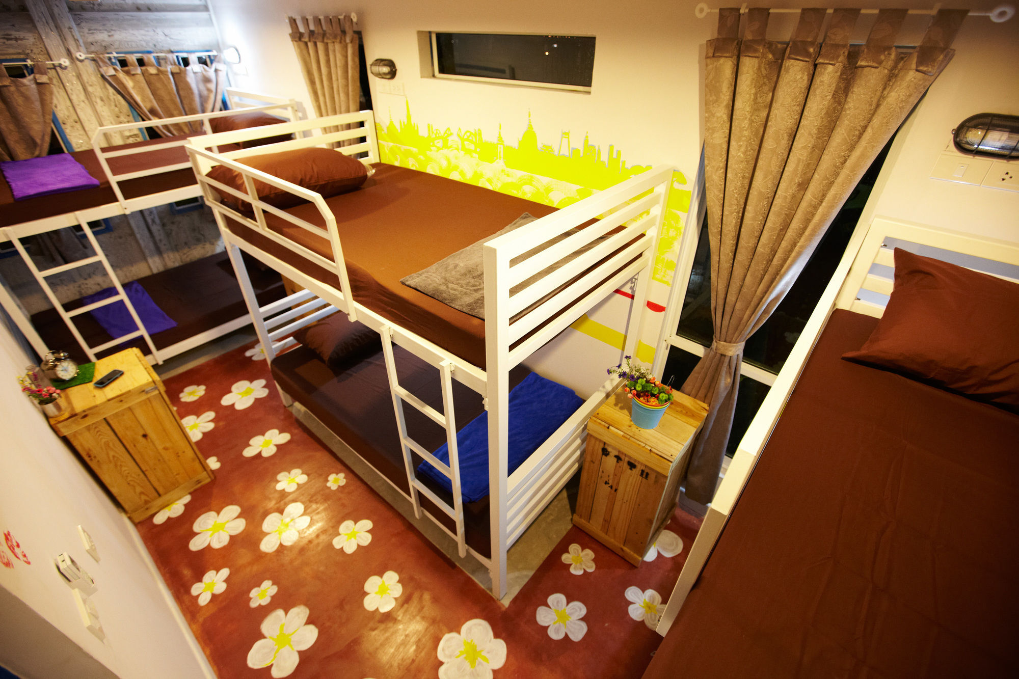 בנגקוק Wh Hostel מראה חיצוני תמונה