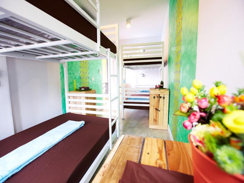 בנגקוק Wh Hostel מראה חיצוני תמונה
